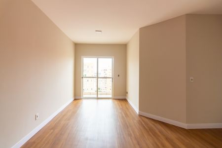 Apartamento à venda com 58m², 2 quartos e 1 vaga Apartamento à venda com 58m², 2 quartos e 1 vagaSala