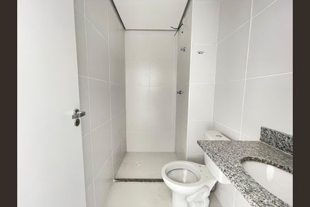 Banheiro de kitnet/studio à venda com 1 quarto, 25m² em Butantã, São Paulo