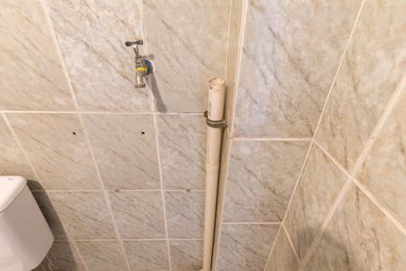 Banheiro de kitnet/studio à venda com 1 quarto, 30m² em Vila Buarque, São Paulo