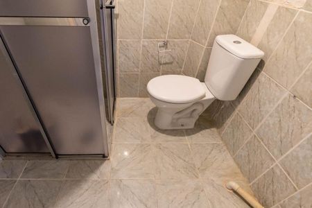 Banheiro de kitnet/studio à venda com 1 quarto, 30m² em Vila Buarque, São Paulo