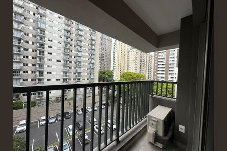Varanda de apartamento à venda com 1 quarto, 52m² em Alphaville Industrial, Barueri