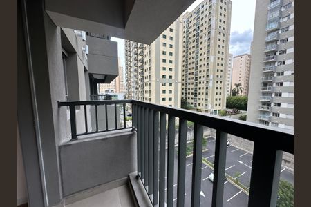 Apartamento para alugar com 52m², 1 quarto e 1 vagaVaranda