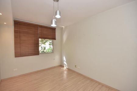 Apartamento à venda com 169m², 4 quartos e 3 vagasQuarto