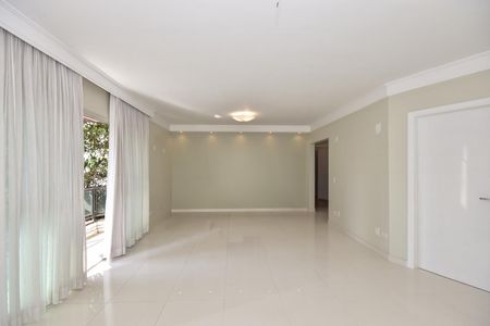 Sala de apartamento à venda com 4 quartos, 169m² em Real Parque, São Paulo