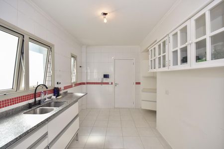 Apartamento à venda com 169m², 4 quartos e 3 vagasCozinha