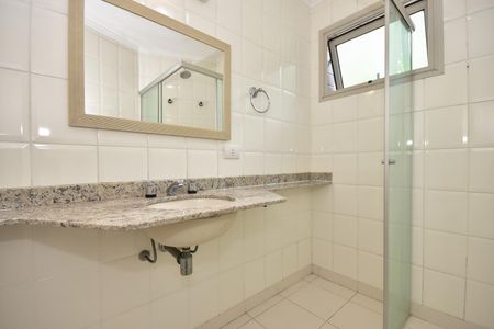 Apartamento à venda com 169m², 4 quartos e 3 vagasBanheiro Suíte 1