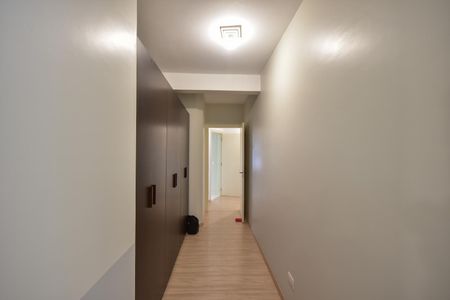 Apartamento à venda com 169m², 4 quartos e 3 vagasArmário da Suíte  3