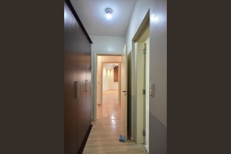 Apartamento à venda com 169m², 4 quartos e 3 vagasArmário da Suíte  2