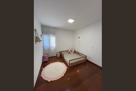 Quarto de apartamento à venda com 6 quartos, 193m² em Cambuí, Campinas