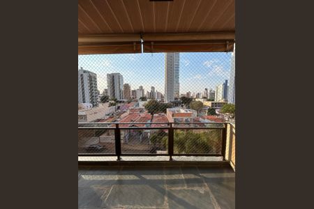 Apartamento à venda com 193m², 6 quartos e 2 vagasVaranda