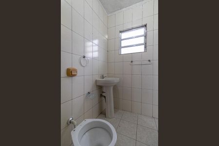 Banheiro Suíte 1 de casa para alugar com 2 quartos, 100m² em Vila Verde, São Paulo