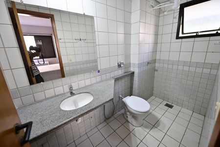Apartamento para alugar com 67m², 2 quartos e 1 vagaBanheiro da Suíte