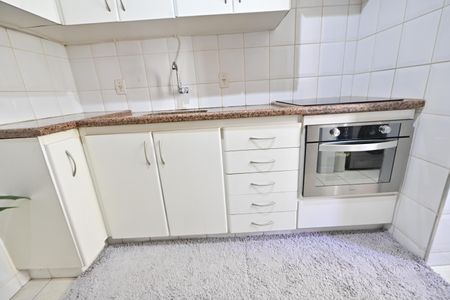 Apartamento para alugar com 67m², 2 quartos e 1 vagaCozinha