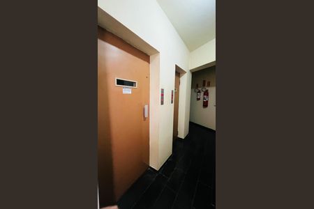 Apartamento à venda com 57m², 1 quarto e sem vaga