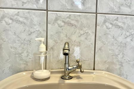 Casa à venda com 281m², 3 quartos e 3 vagas Casa à venda com 281m², 3 quartos e 3 vagasLavabo área externa