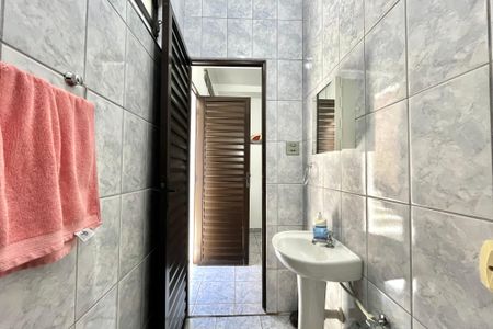 Casa à venda com 281m², 3 quartos e 3 vagas Casa à venda com 281m², 3 quartos e 3 vagasSuite de serviço