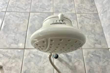 Casa à venda com 281m², 3 quartos e 3 vagas Casa à venda com 281m², 3 quartos e 3 vagasSuite de serviço