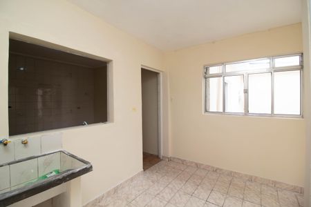Casa para alugar com 183m², 2 quartos e 2 vagas Casa para alugar com 183m², 2 quartos e 2 vagasÁrea de Serviço