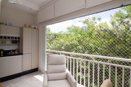 Varanda da sala de apartamento à venda com 2 quartos, 64m² em Vila Leonor, Guarulhos