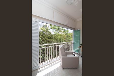 Apartamento à venda com 64m², 2 quartos e 1 vaga Apartamento à venda com 64m², 2 quartos e 1 vagaVaranda da sala