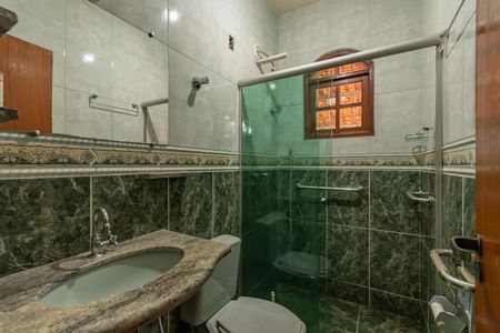 Casa para alugar com 298m², 3 quartos e 2 vagasBanheiro Suíte