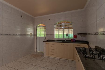 Casa para alugar com 298m², 3 quartos e 2 vagasCozinha