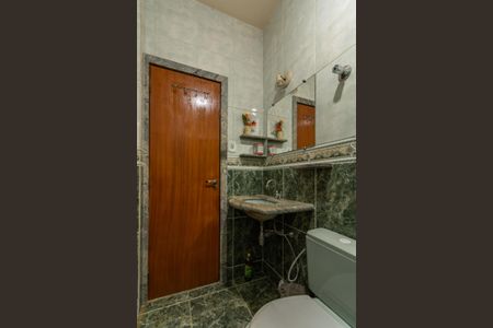 Casa para alugar com 298m², 3 quartos e 2 vagasBanheiro Suíte