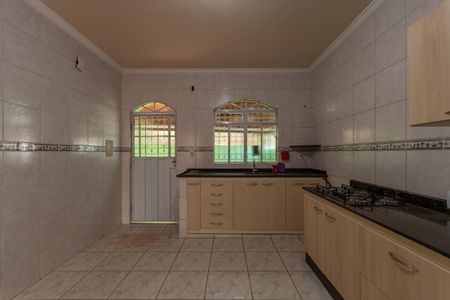 Casa para alugar com 298m², 3 quartos e 2 vagasCozinha