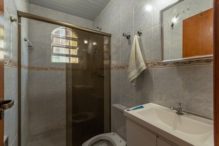 Casa para alugar com 298m², 3 quartos e 2 vagasBanheiro Social