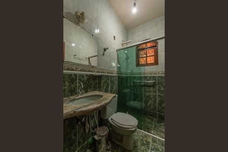 Casa para alugar com 298m², 3 quartos e 2 vagasBanheiro Suíte