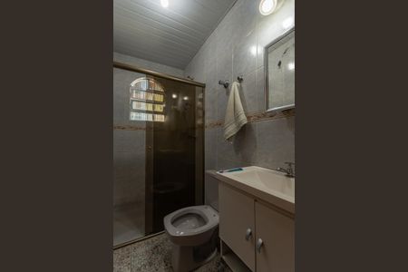 Casa para alugar com 298m², 3 quartos e 2 vagasBanheiro Social