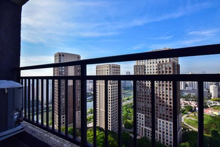 Studio à venda com 26m², 1 quarto e 1 vagaVaranda