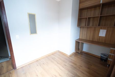 Casa de condomínio à venda com 64m², 2 quartos e 2 vagasquarto 1