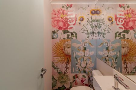 Lavabo de apartamento à venda com 3 quartos, 98m² em Moema, São Paulo