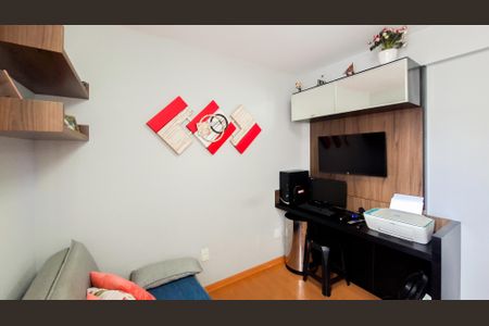 Apartamento à venda com 82m², 3 quartos e 2 vagasQuarto 3