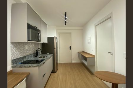 Apartamento à venda com 32m², 1 quarto e sem vaga Apartamento à venda com 32m², 1 quarto e sem vagaStudio