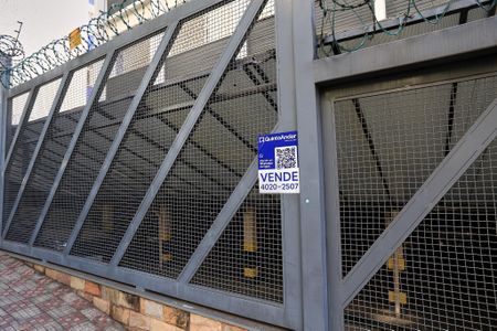 Apartamento à venda com 90m², 3 quartos e 1 vagaFachada com Plaquinha