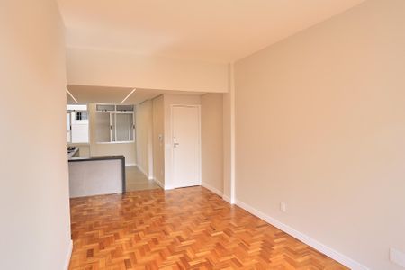 Sala de apartamento à venda com 3 quartos, 90m² em Santo Antônio, Belo Horizonte