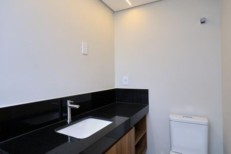 Banheiro da Suíte de apartamento à venda com 3 quartos, 90m² em Santo Antônio, Belo Horizonte