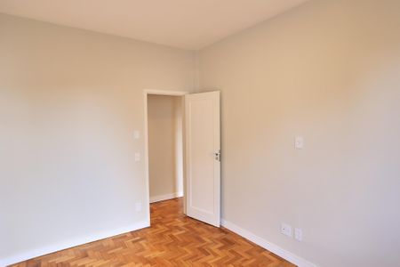 Apartamento à venda com 90m², 3 quartos e 1 vagaQuarto