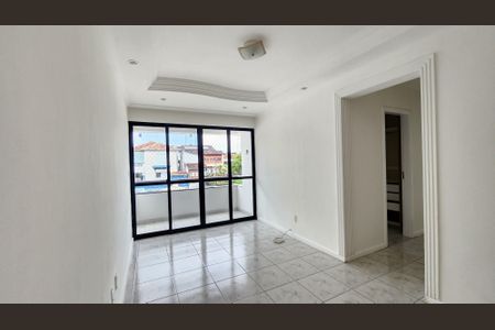 Sala de apartamento para alugar com 2 quartos, 75m² em Barbalho, Salvador