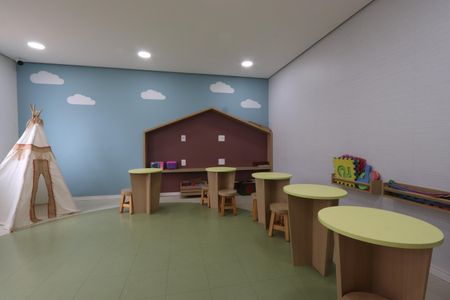 Apartamento à venda com 37m², 2 quartos e sem vagaÁrea comum - Brinquedoteca