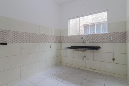 Cozinha de kitnet/studio para alugar com 1 quarto, 35m² em Jardim Guapituba, Mauá