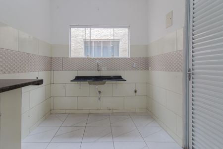 Cozinha de kitnet/studio para alugar com 1 quarto, 35m² em Jardim Guapituba, Mauá