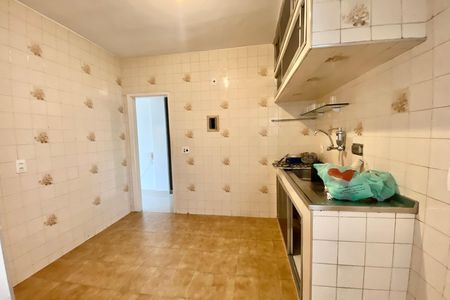 Apartamento para alugar com 75m², 2 quartos e 1 vagaCozinha