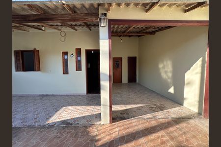 Casa para alugar com 100m², 2 quartos e 2 vagas Casa para alugar com 100m², 2 quartos e 2 vagasÁrea comum