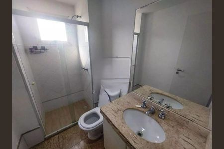 Banheiro de apartamento à venda com 3 quartos, 95m² em Alphaville Industrial, Barueri