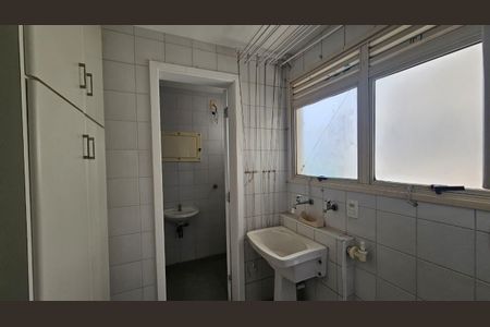 Apartamento à venda com 95m², 3 quartos e 2 vagasLavanderia