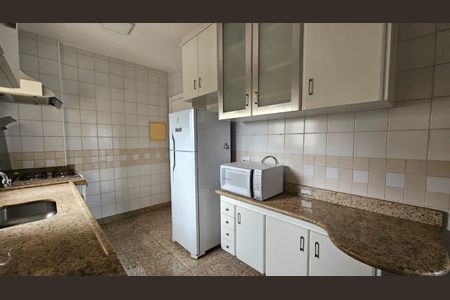 Cozinha de apartamento à venda com 3 quartos, 95m² em Alphaville Industrial, Barueri