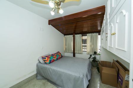 Apartamento para alugar com 413m², 5 quartos e 2 vagasQUARTO2